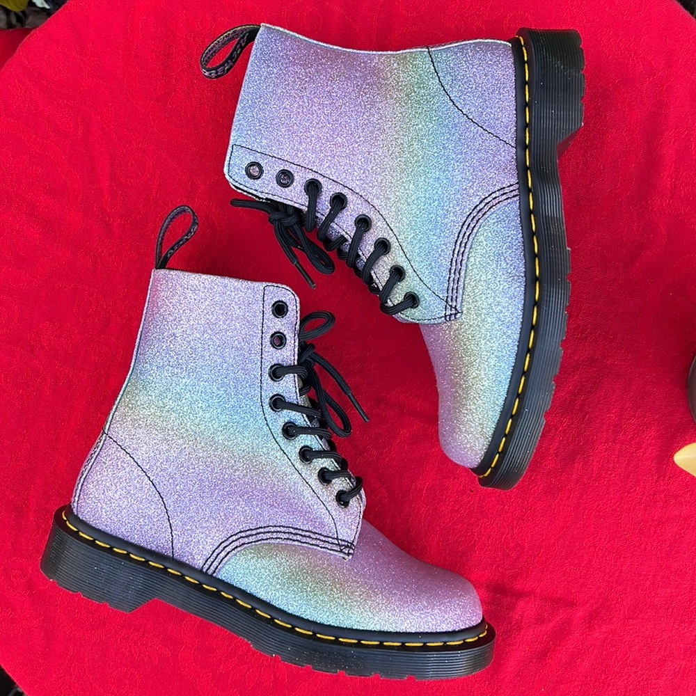 New Dr. Martens Mermaid 🧜‍♀️ Super Sparkly 1460 Pascal Glitter Boots ✨ - Picture 15 of 17